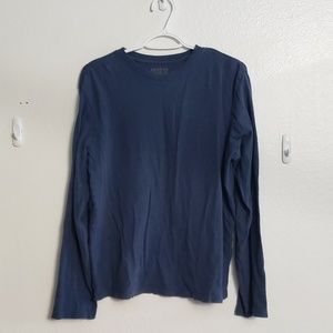 Long sleeve tee shirt